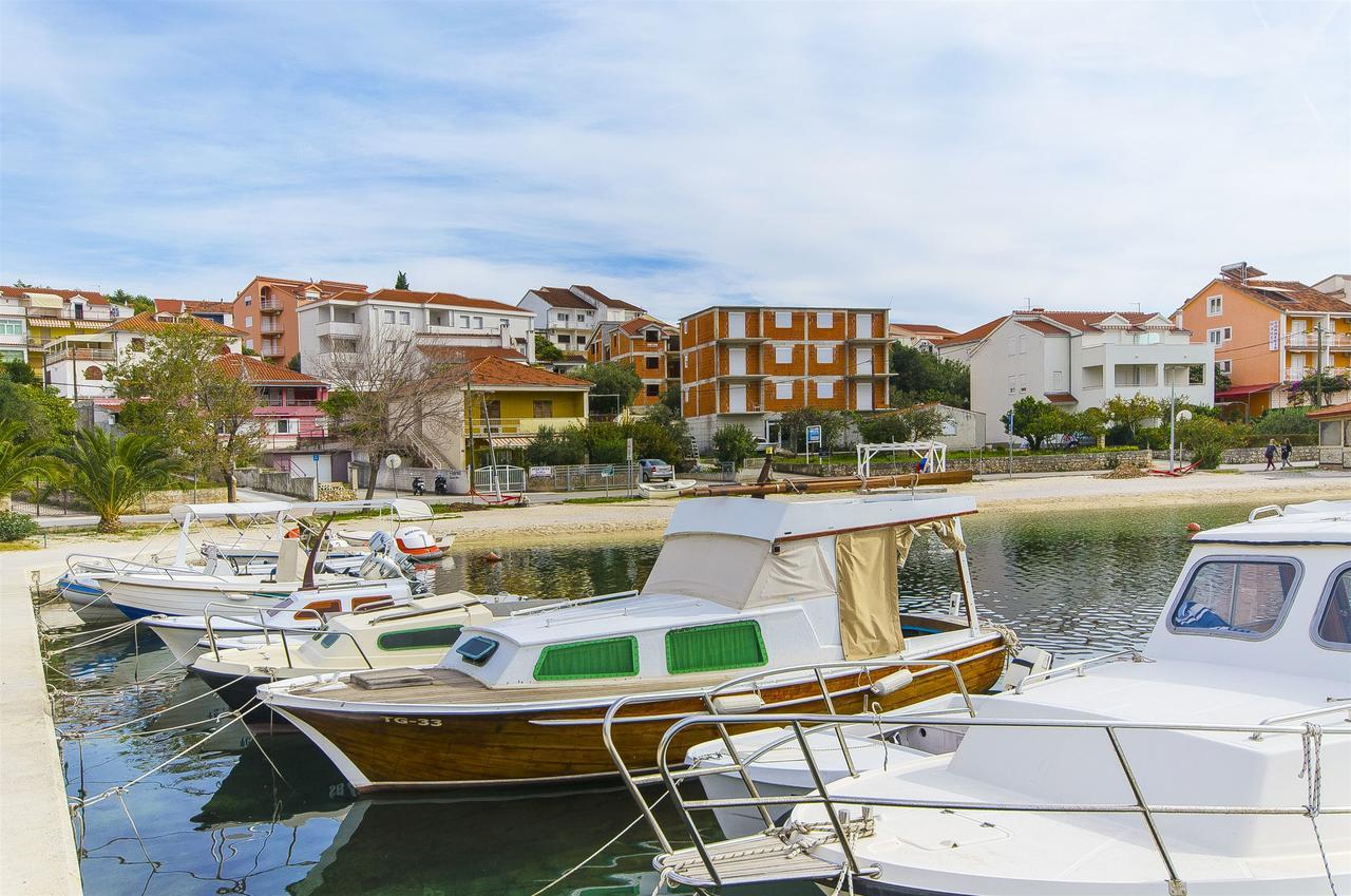 Apartments Karlo Trogir Zewnętrze zdjęcie