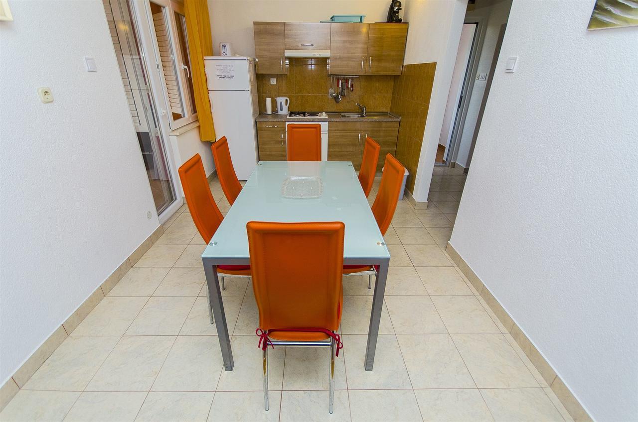 Apartments Karlo Trogir Zewnętrze zdjęcie