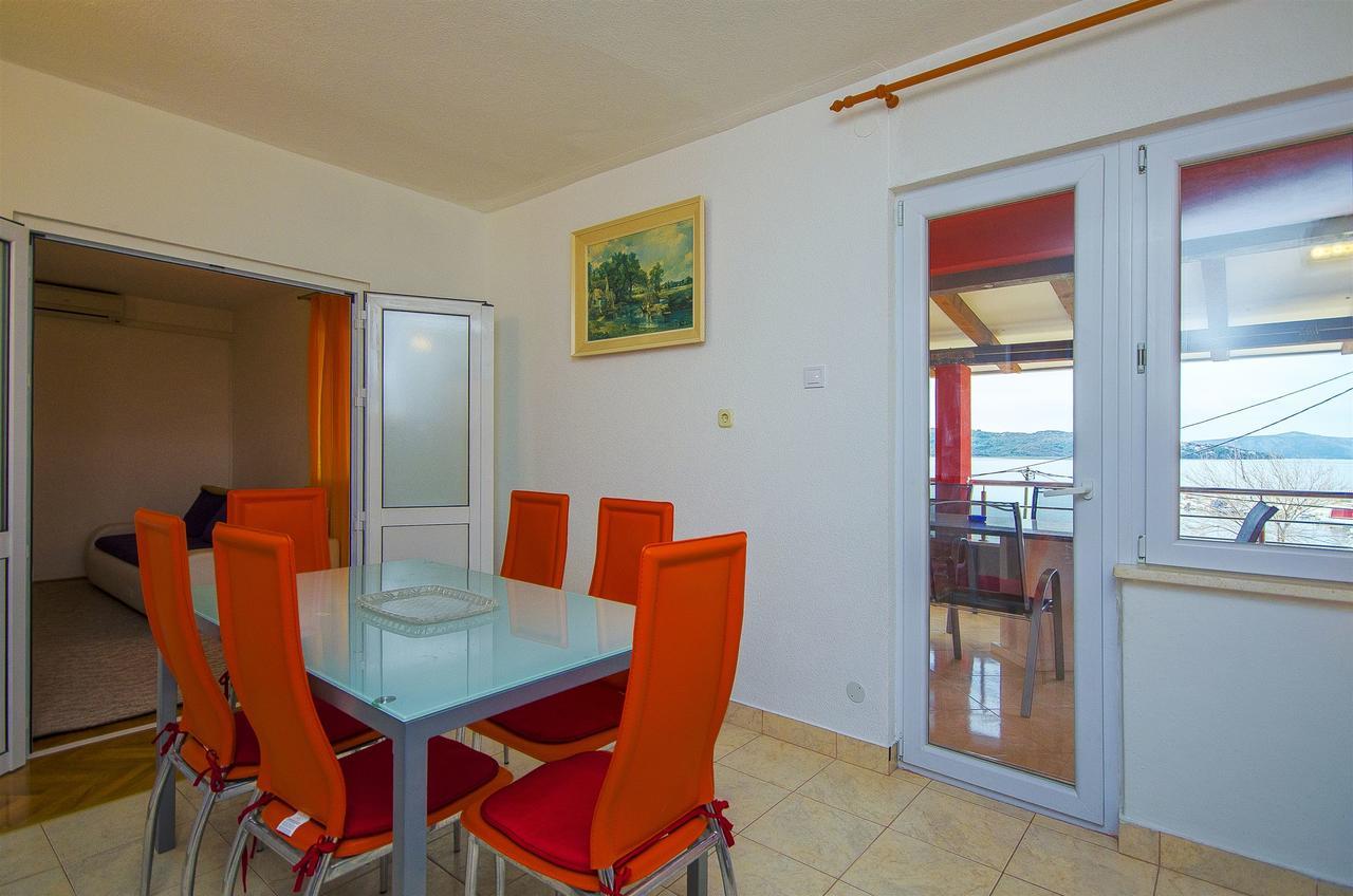 Apartments Karlo Trogir Zewnętrze zdjęcie